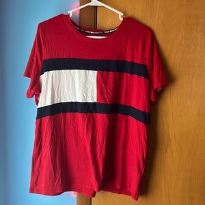 Red blue and white t-shirt size XL